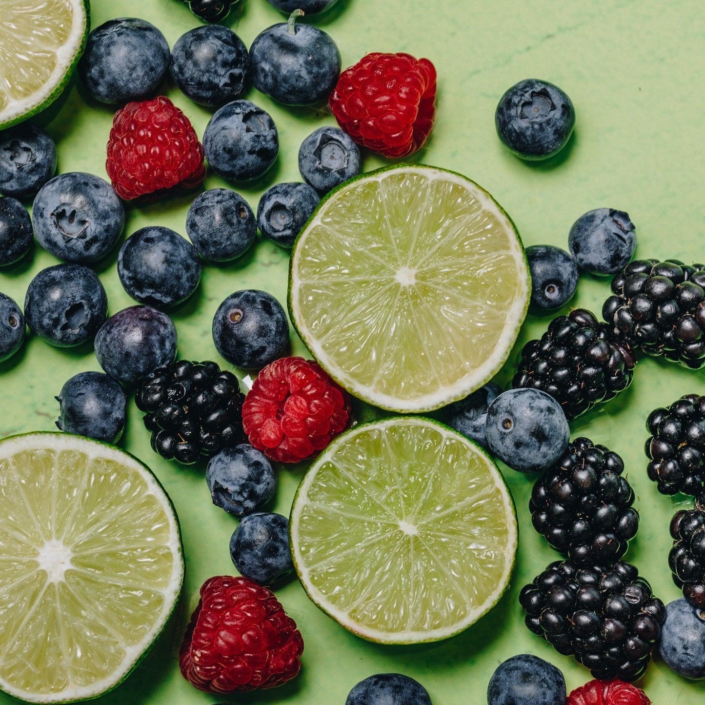 חליטת צמחים פירות יער | פומפדור - Pompadour - פריקפוא